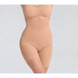 NWT Honeylove Super Power Shorts in Sand Size 2X